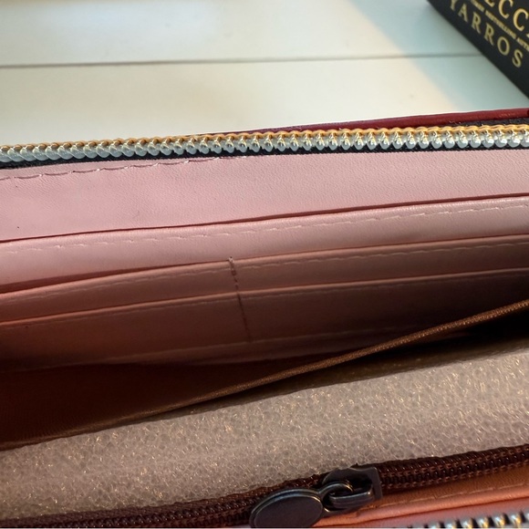 Quilted Red Wallet - Picture 7 of 11